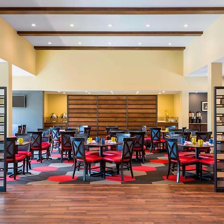 Four Points By Sheraton Buffalo Grove Dış mekan fotoğraf
