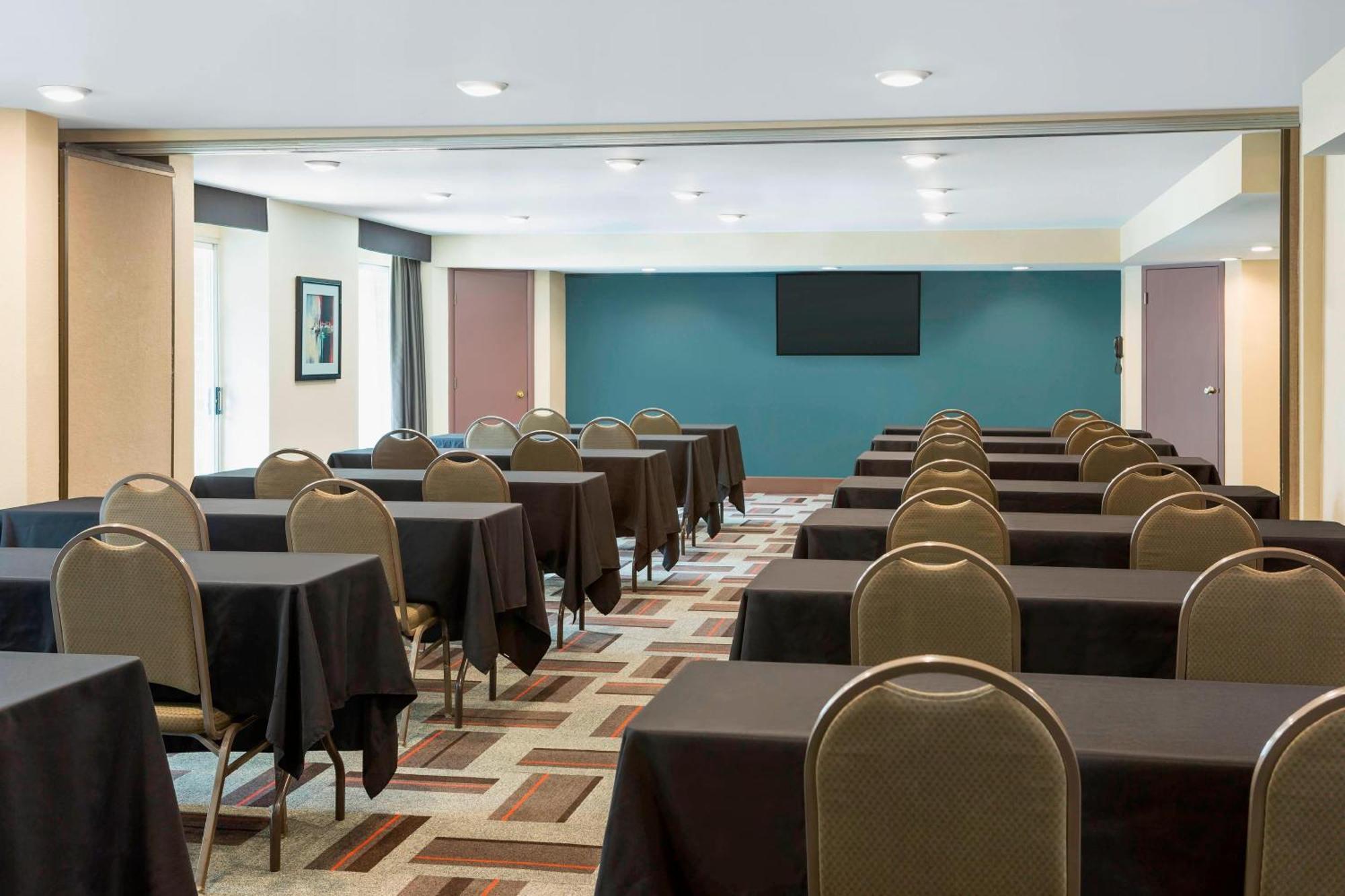 Four Points By Sheraton Buffalo Grove Dış mekan fotoğraf
